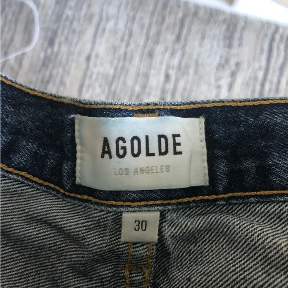 Agolde dark wash high rise Reese jean shorts- no holes no distressing